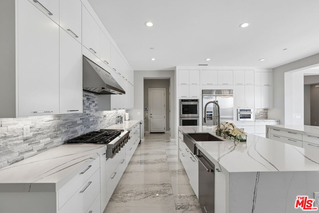 20254 Liverpool Way Porter Ranch, CA 91326 - Photo 12 of 51