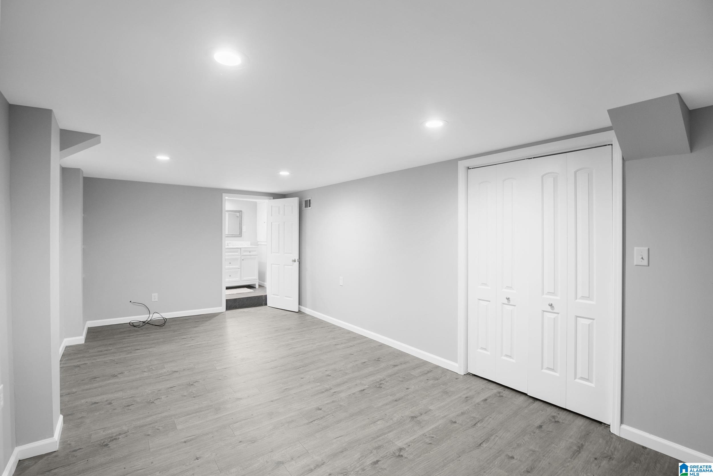 1549 Holly Road Birmingham, AL 35216 - Photo 27 of 49