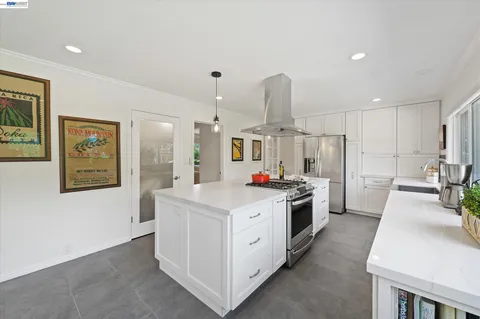 $1,799,900 | 4767 Del Valle Parkway, Pleasanton, CA 94566