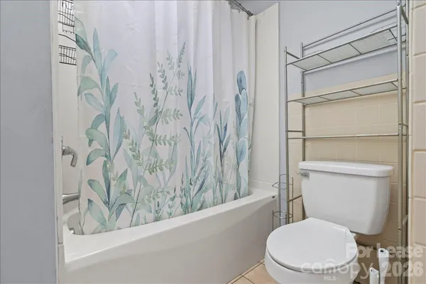 $1,000 | 300 East Gold Street, Unit 5, Kings Mountain, NC 28086