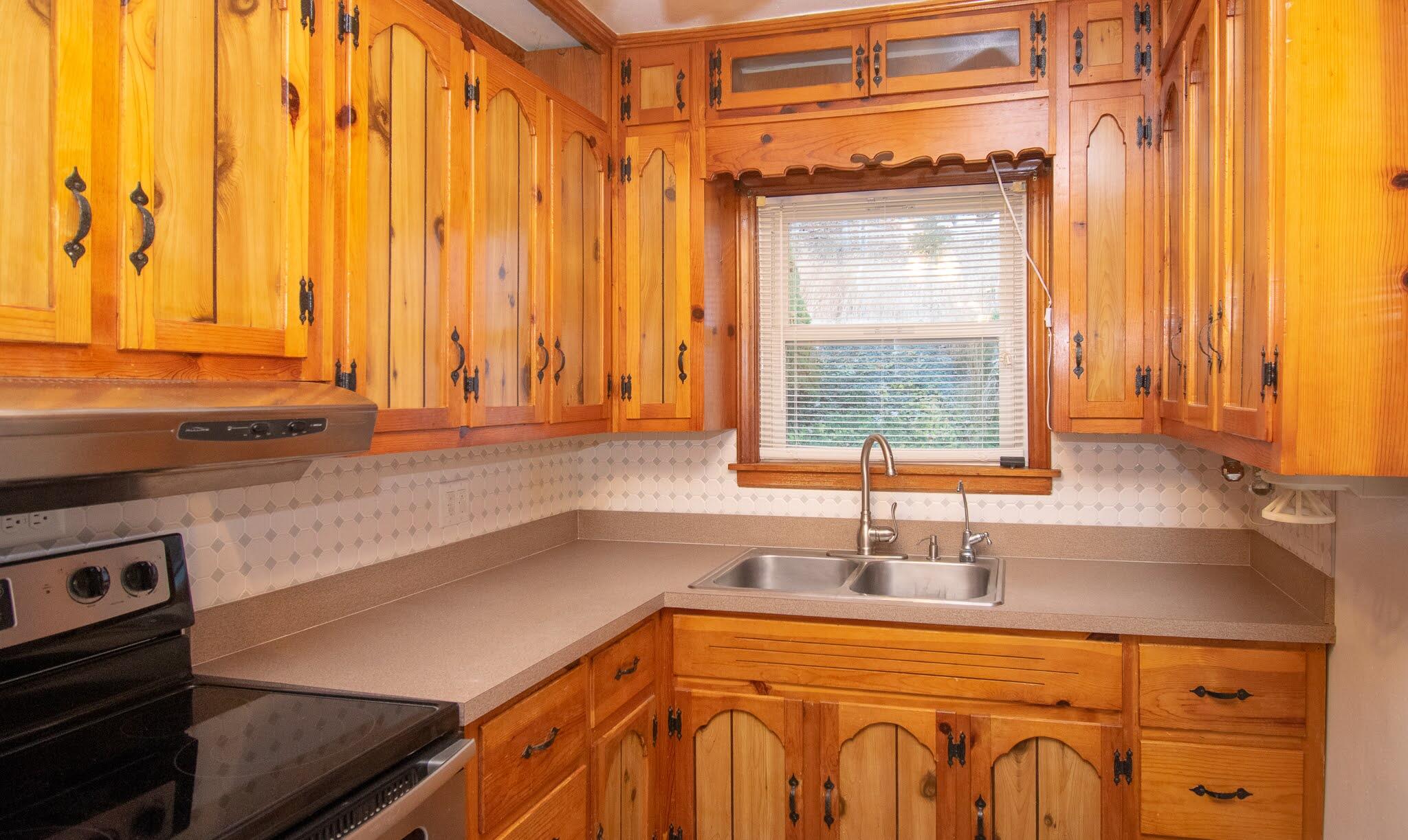 267 Spring Hollow Road Troutville, VA 24175 - Photo 6 of 26 DSC_0489
