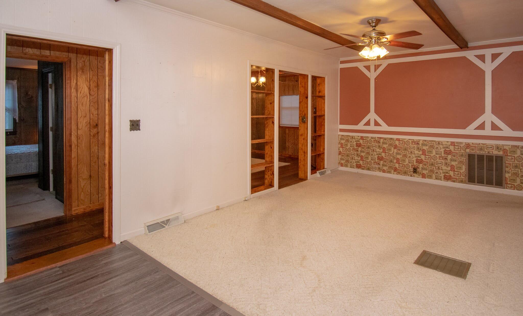 267 Spring Hollow Road Troutville, VA 24175 - Photo 8 of 26 DSC_0491