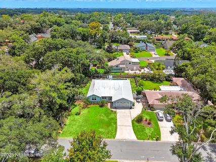 $949,900 | 10 Quail Lane, Jacksonville Beach, FL 32250