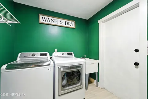 $949,900 | 10 Quail Lane, Jacksonville Beach, FL 32250