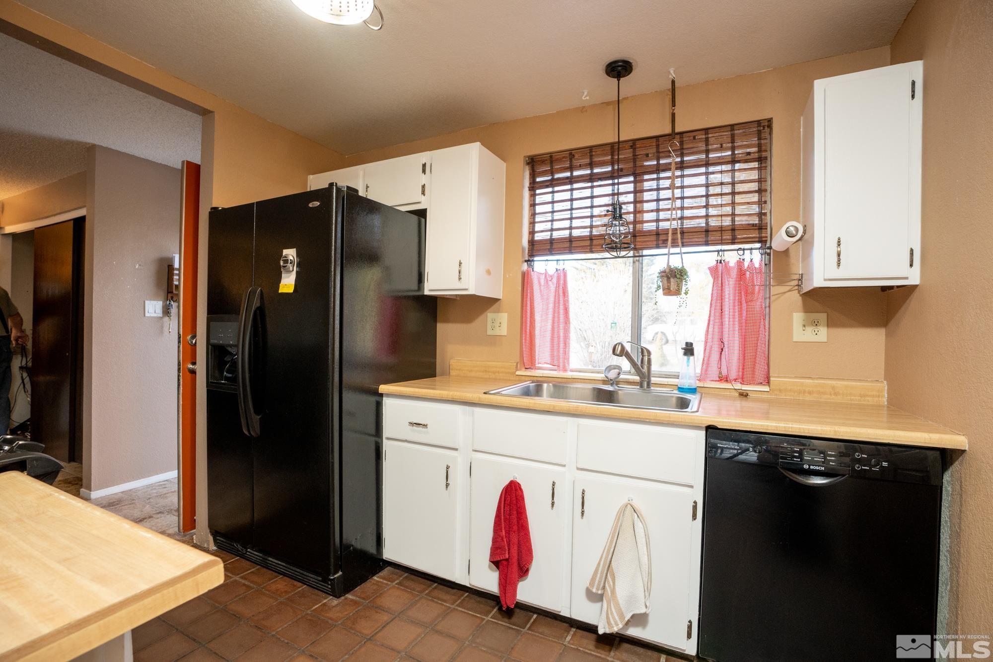 17260 Cold Springs Drive Reno, NV 89508 - Photo 30 of 32 Photo 30
