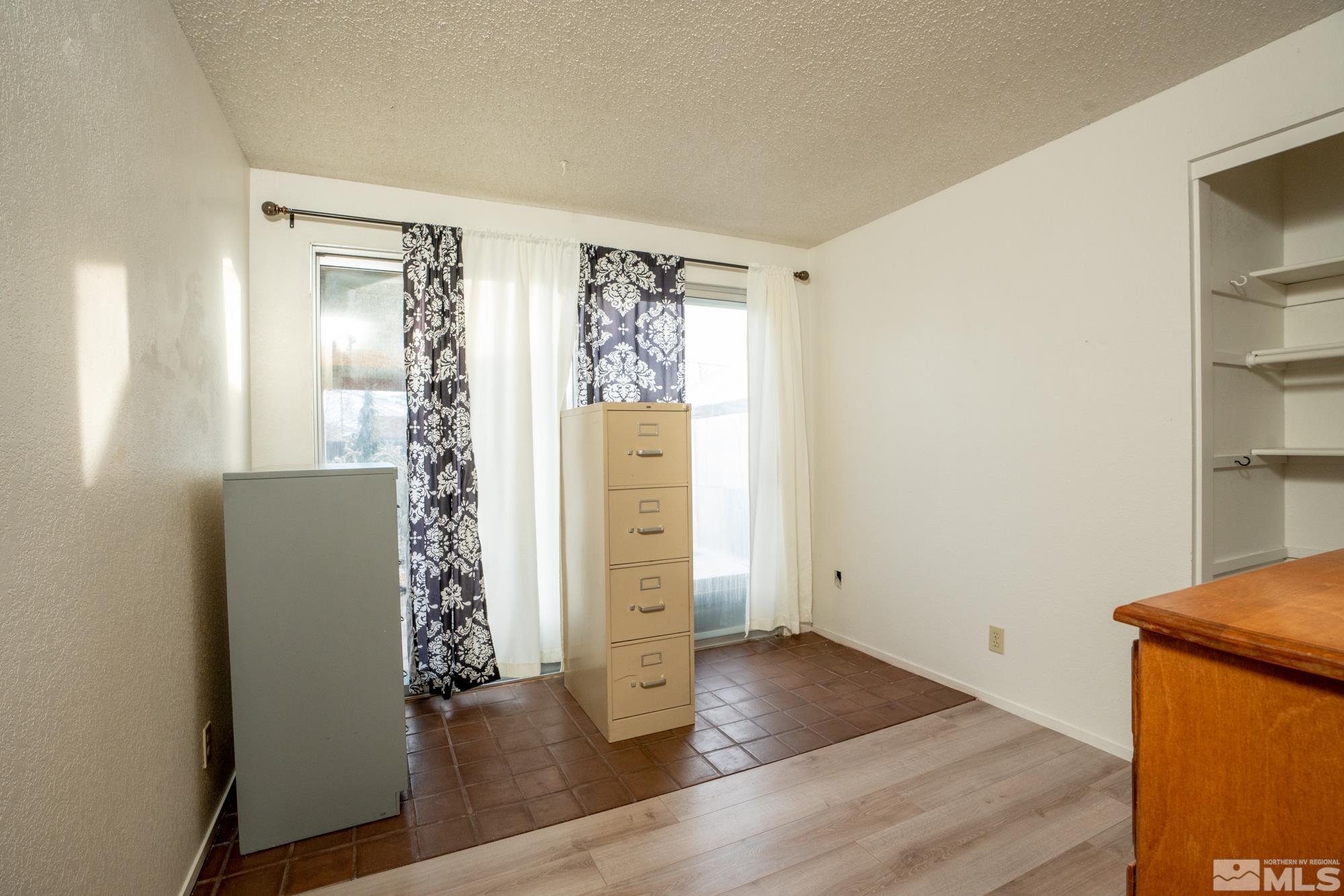 17260 Cold Springs Drive Reno, NV 89508 - Photo 7 of 32 Photo 7