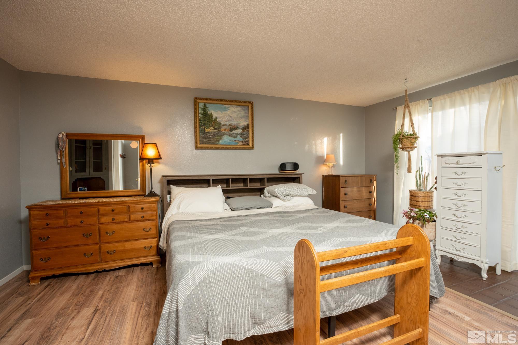 17260 Cold Springs Drive Reno, NV 89508 - Photo 8 of 32 Photo 8