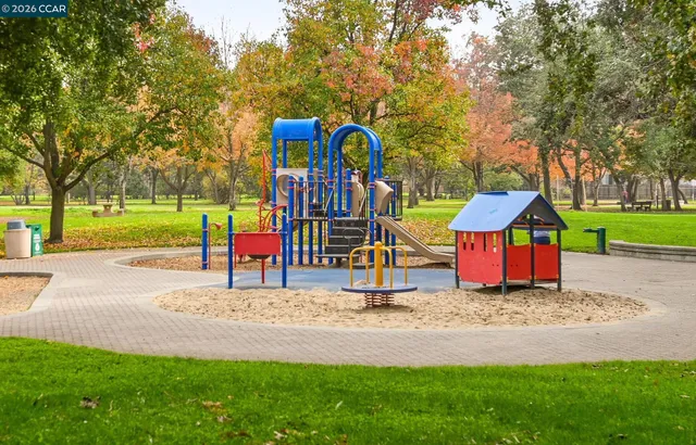 $699,000 | 442 Westcliffe Place, Walnut Creek, CA 94596