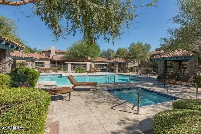 $2,295 | 20660 North 40th Street, Unit 2136, Phoenix, AZ 85050