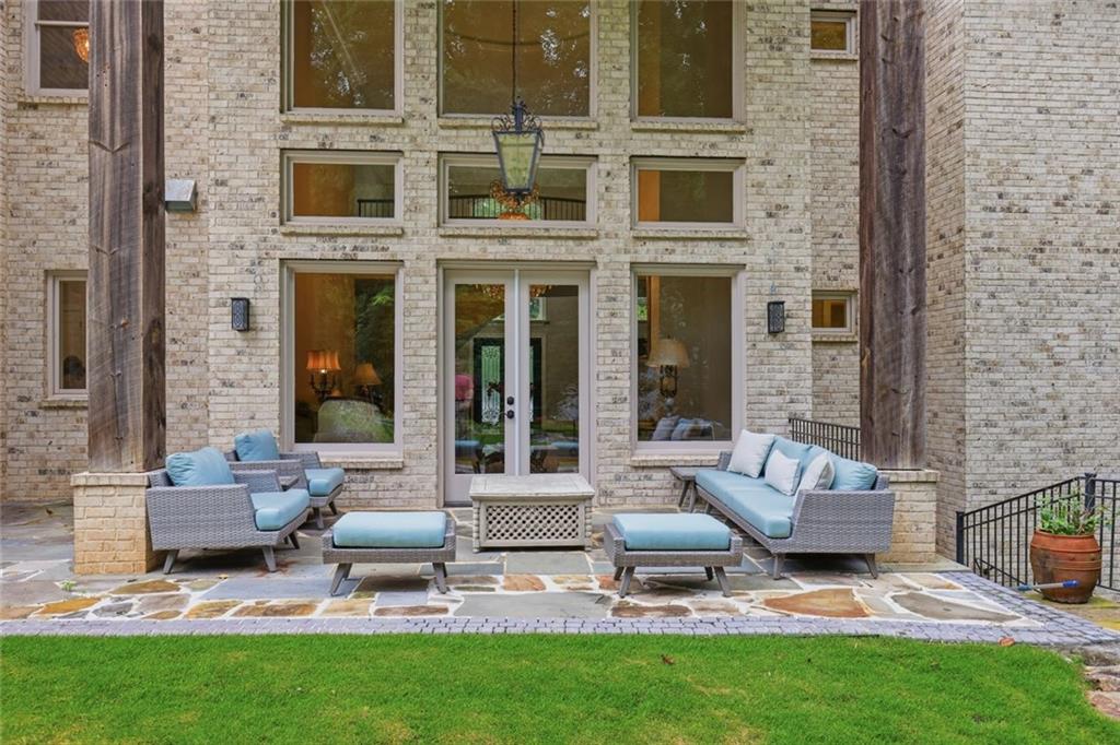 5965 Riverside Drive Sandy Springs, GA 30328 - Photo 41 of 44