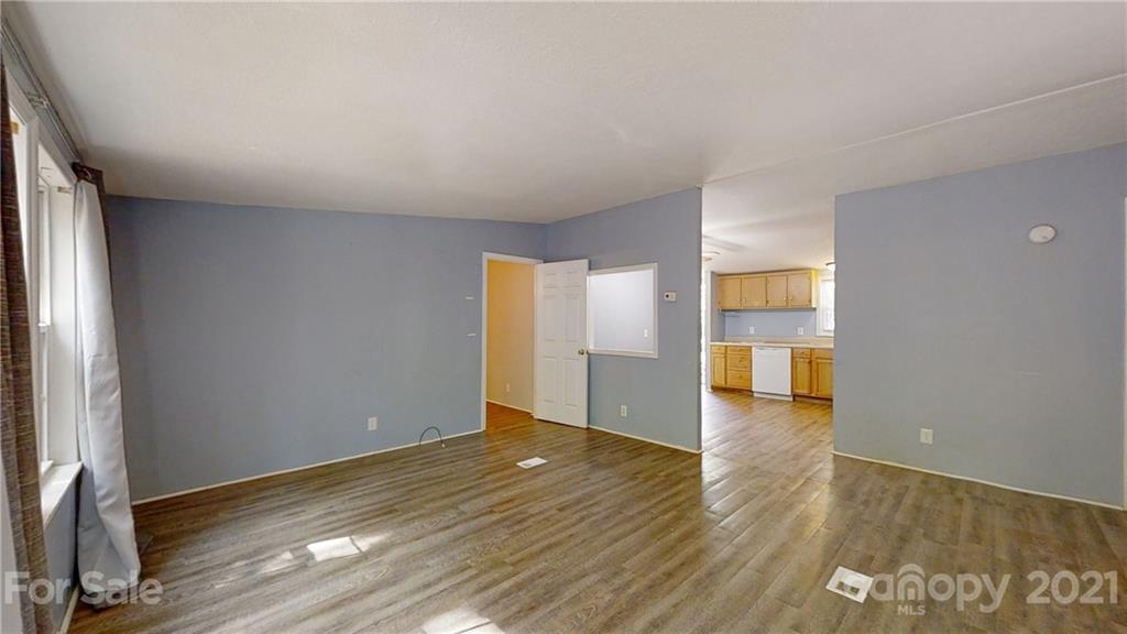 3871 Tower Road Maiden, NC 28650 - Photo 2 of 34 Gallery Image 2