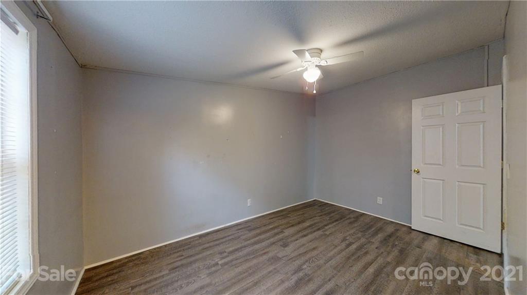 3871 Tower Road Maiden, NC 28650 - Photo 16 of 34 Gallery Image 16