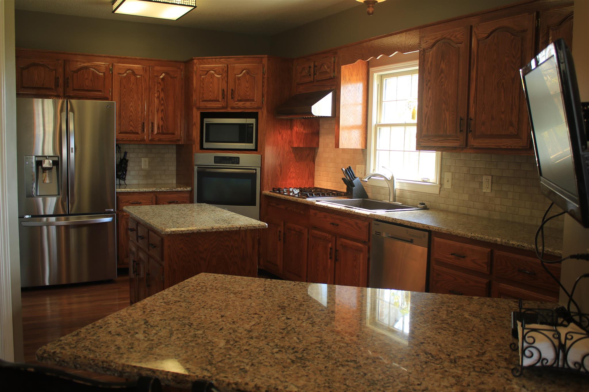 1805 Walter Road Clarksville, TN 37043 - Photo 11 of 29 Gallery Image 11