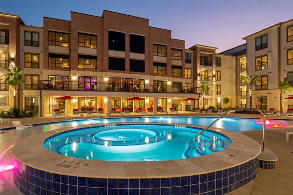 $995 | 13475 Rincon Drive, Unit 1263, Houston, TX 77077
