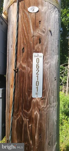 a sign that is on the side of a building