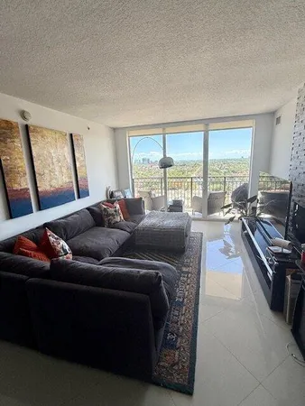 $4,950 | 3232 Coral Way, Unit 1601, Miami, FL 33145