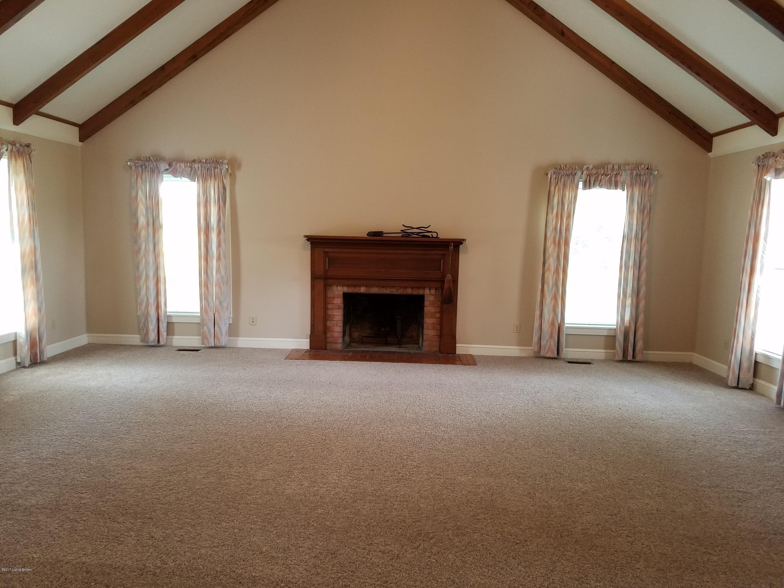 1802 Hunters Trace Road La Grange, KY 40031 - Photo 32 of 51 20170629_144211