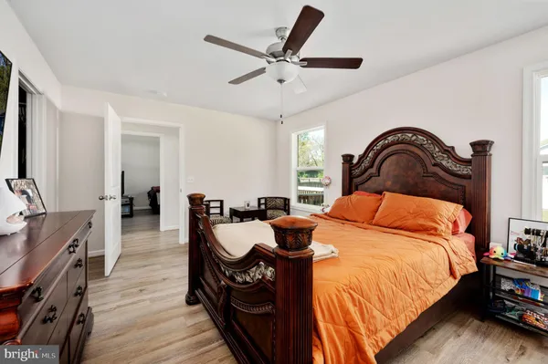 $334,900 | 669 Lakeview Drive, Colonial Beach, VA 22443