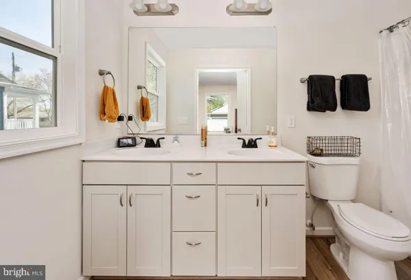 $339,000 | 669 Lakeview Drive, Colonial Beach, VA 22443