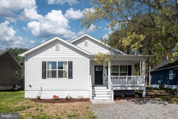 $339,000 | 669 Lakeview Drive, Colonial Beach, VA 22443