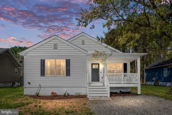 $339,000 | 669 Lakeview Drive, Colonial Beach, VA 22443