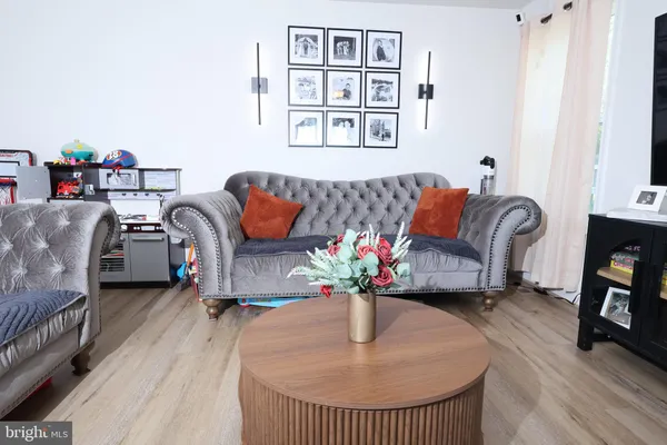 $334,900 | 669 Lakeview Drive, Colonial Beach, VA 22443