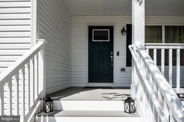 $334,900 | 669 Lakeview Drive, Colonial Beach, VA 22443