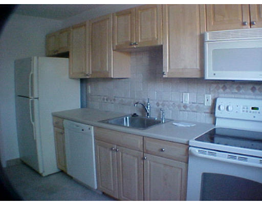 19-4 Westgate Road, Unit 4 Boston, MA 02467 - Photo 1 of 5
