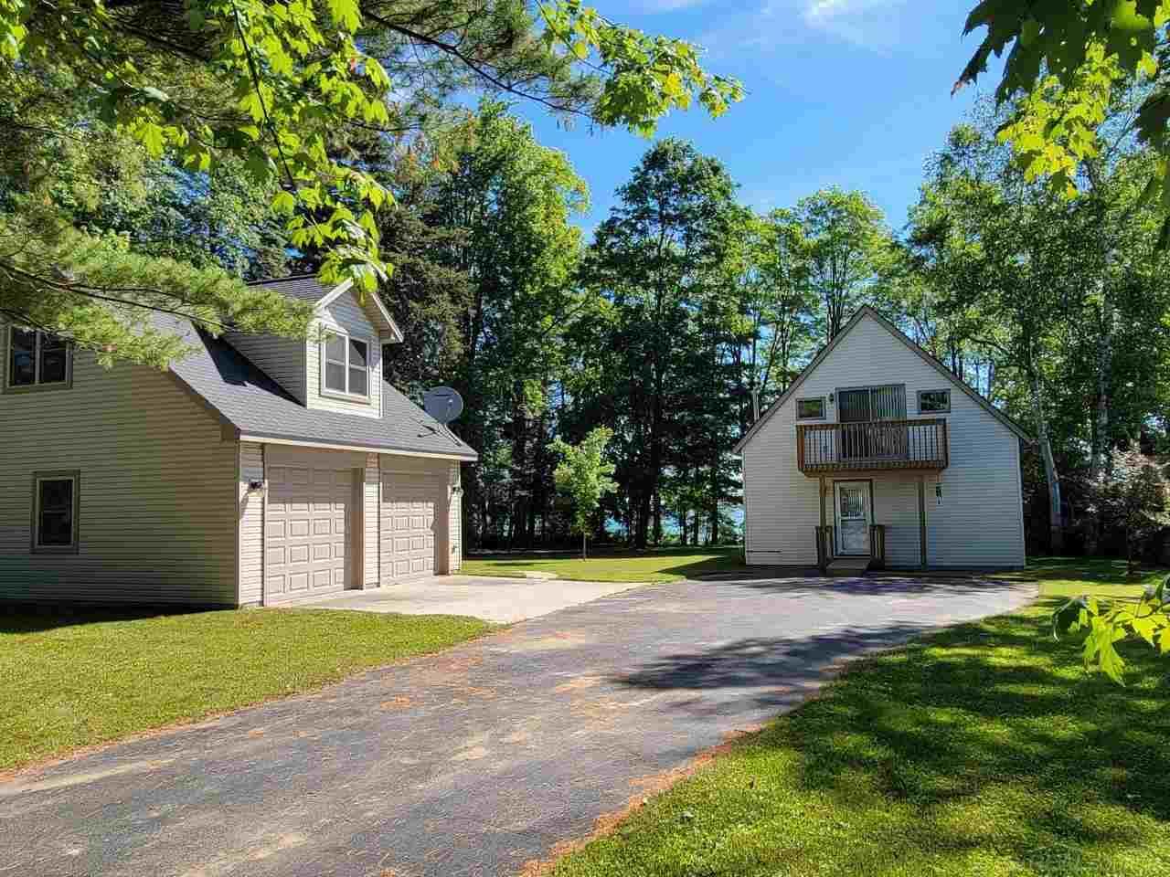 2789 Lakeshore Road Applegate, MI 48401 - Photo 2 of 47 Gallery Image 2
