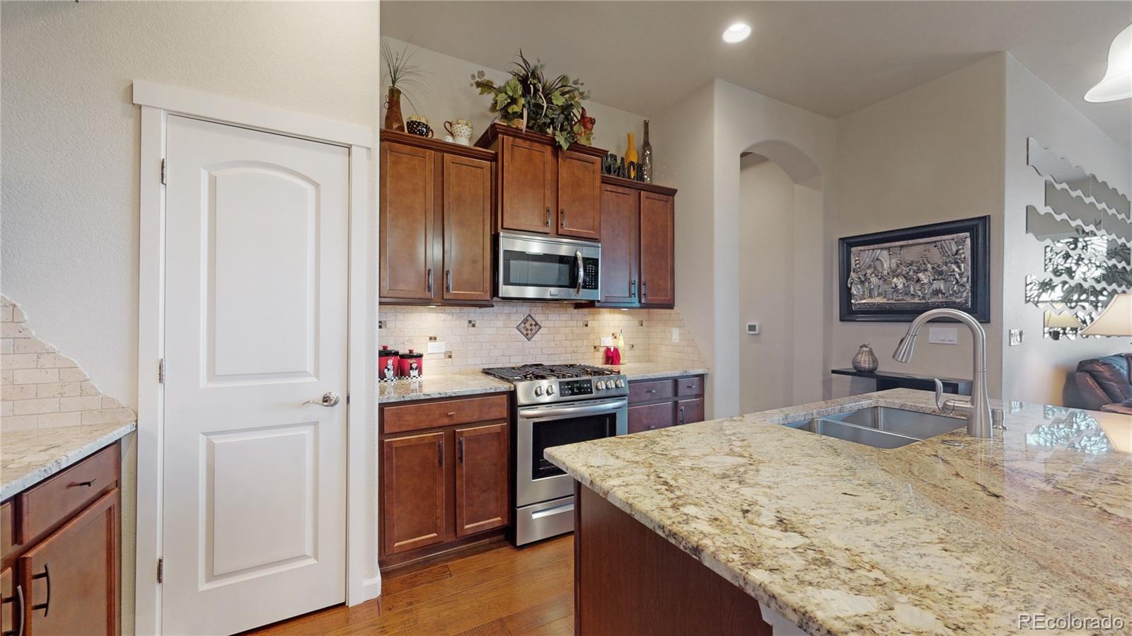 2133 Primo Road, Unit 207 Highlands Ranch, CO 80129 - Photo 9 of 31 Gallery Image 9
