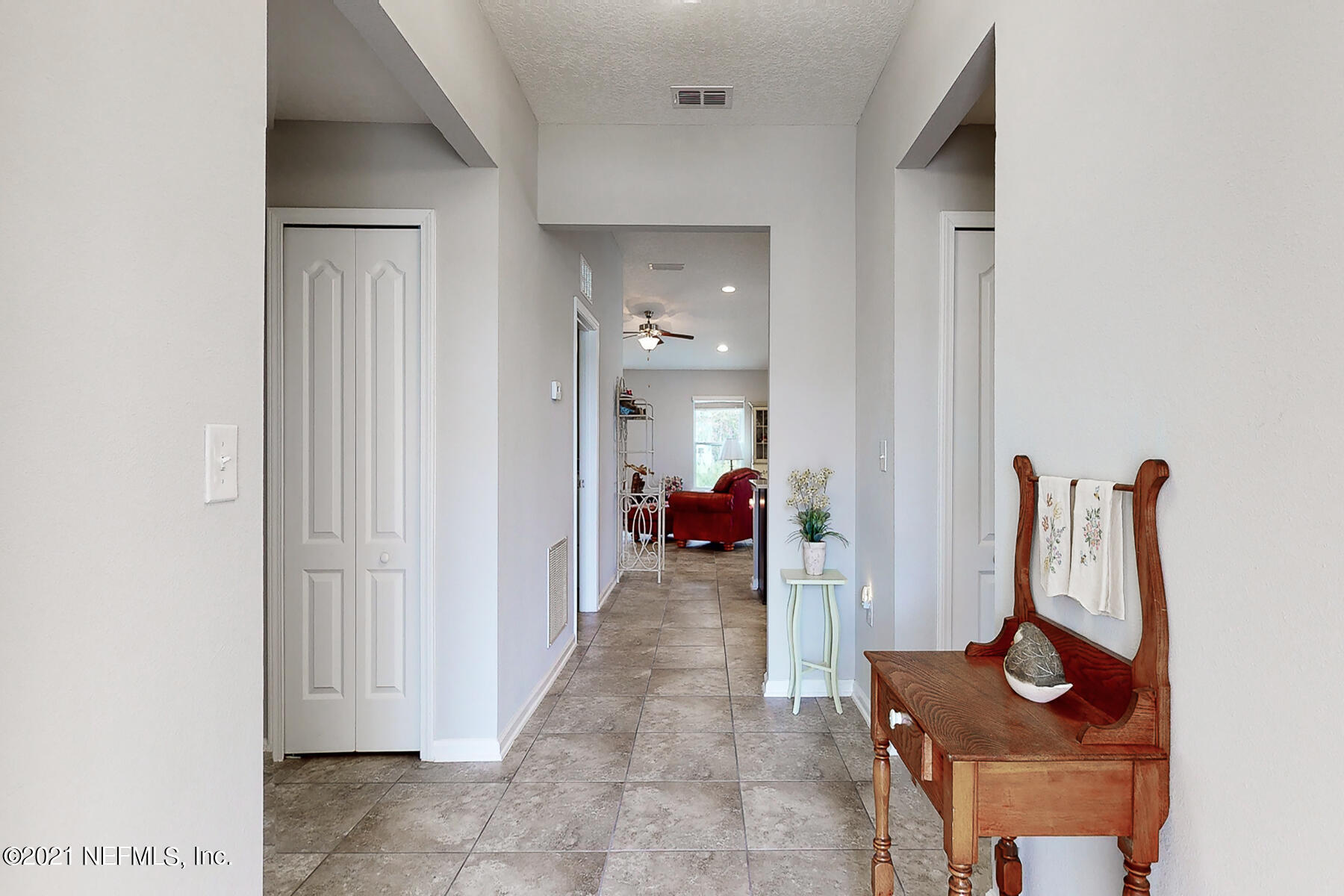 465 Deer Crossing Road St. Augustine, FL 32086 - Photo 3 of 47 Foyer