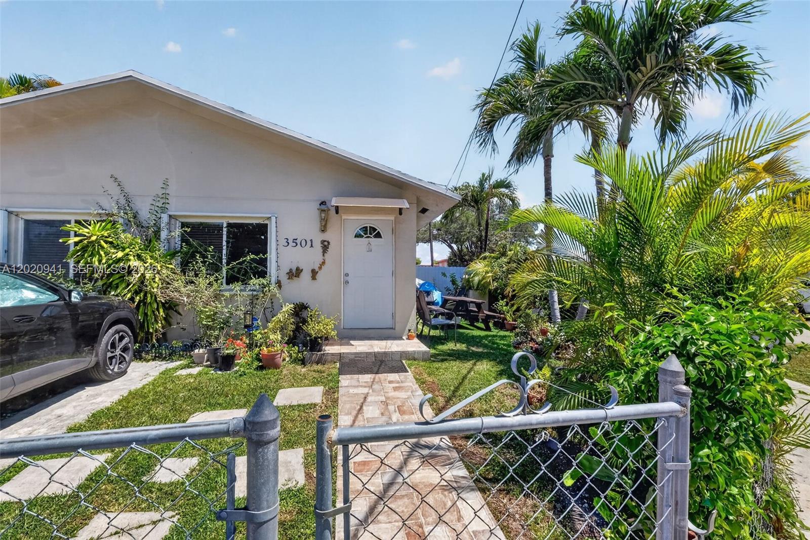 3501 Southwest 12th Street Miami, FL 33135 - Photo 14 of 51