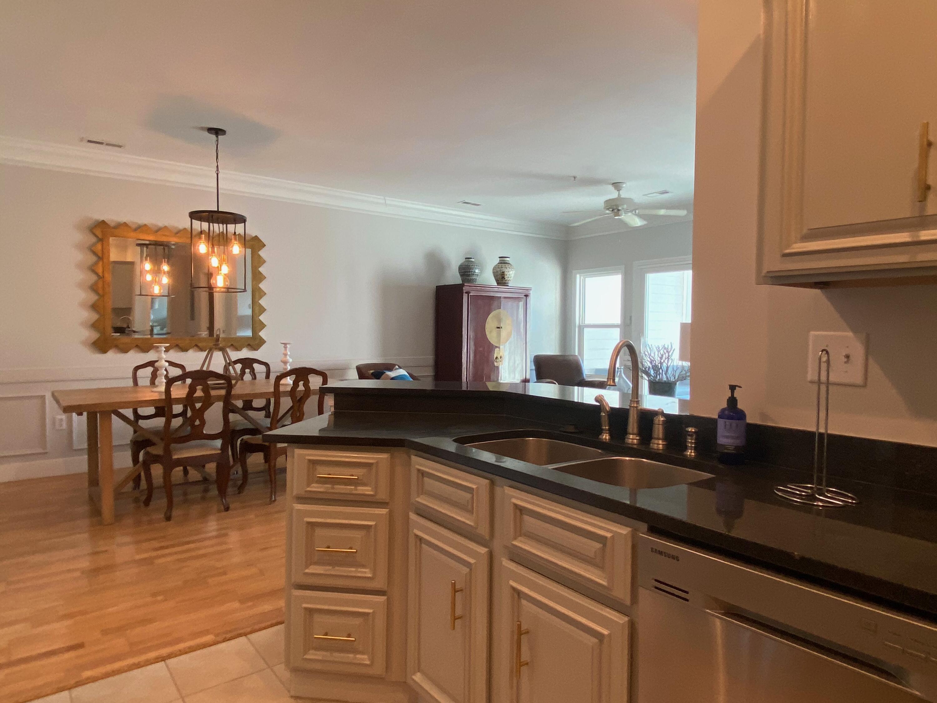 1984 Folly Road, Unit A209 Charleston, SC 29412 - Photo 9 of 27 Lesley Ransom Condo - 9 of 27