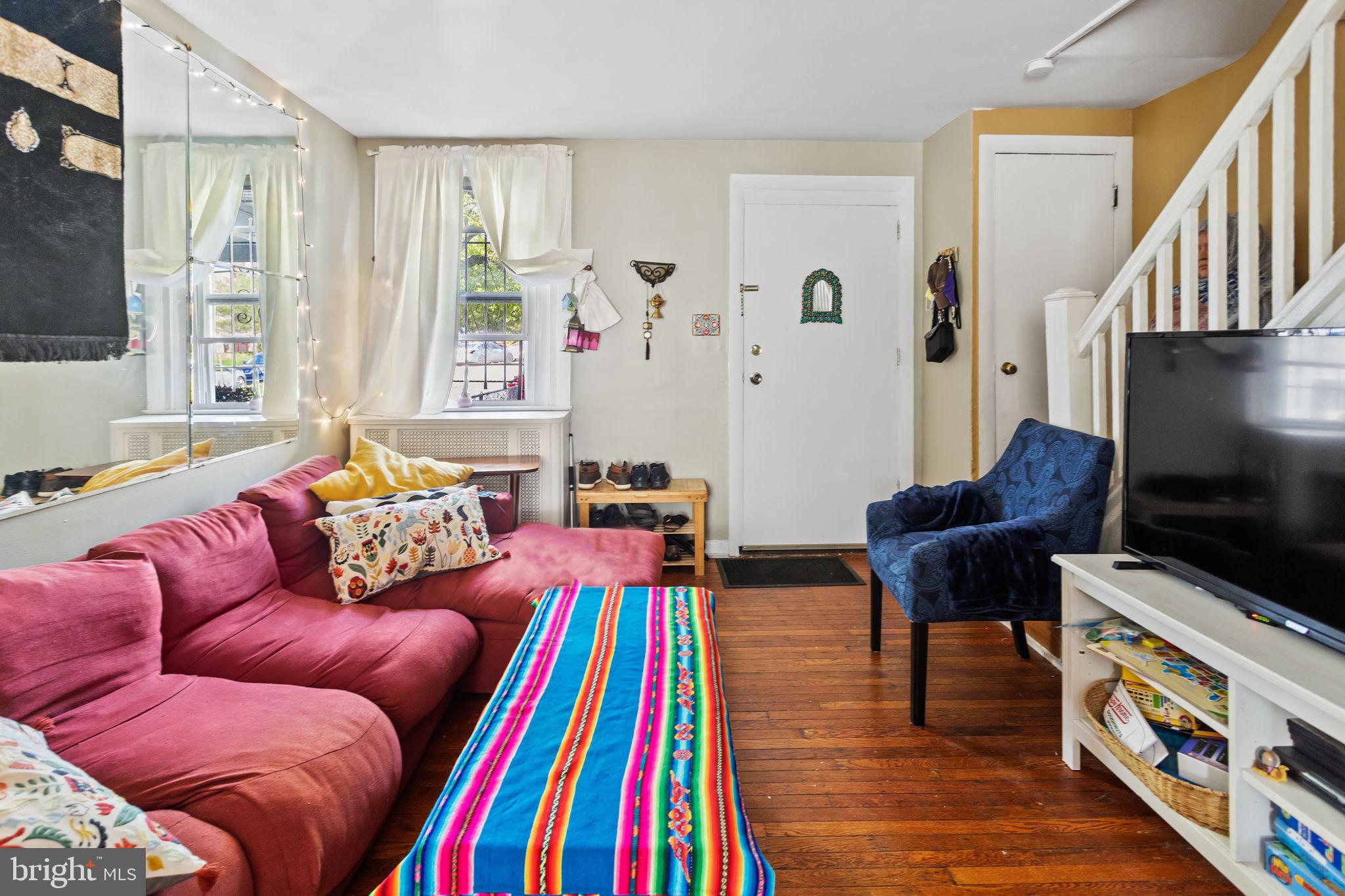 593 Timberlake Road Upper Darby, PA 19082 - Photo 2 of 22