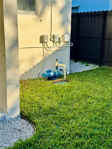 $1,500 | 609 Northwest 2nd Avenue, Unit 4, Hallandale Beach, FL 33009