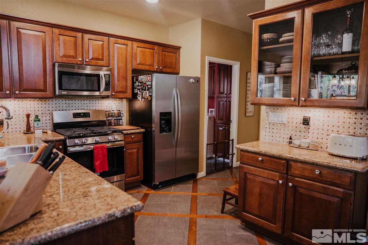 1021 Floral Ridge Way Sparks, NV 89436 - Photo 11 of 25 Photo 11