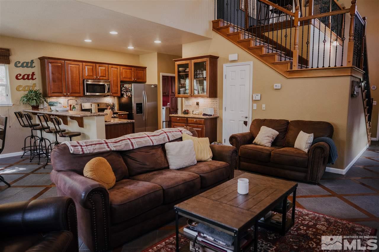 1021 Floral Ridge Way Sparks, NV 89436 - Photo 6 of 25 Photo 6