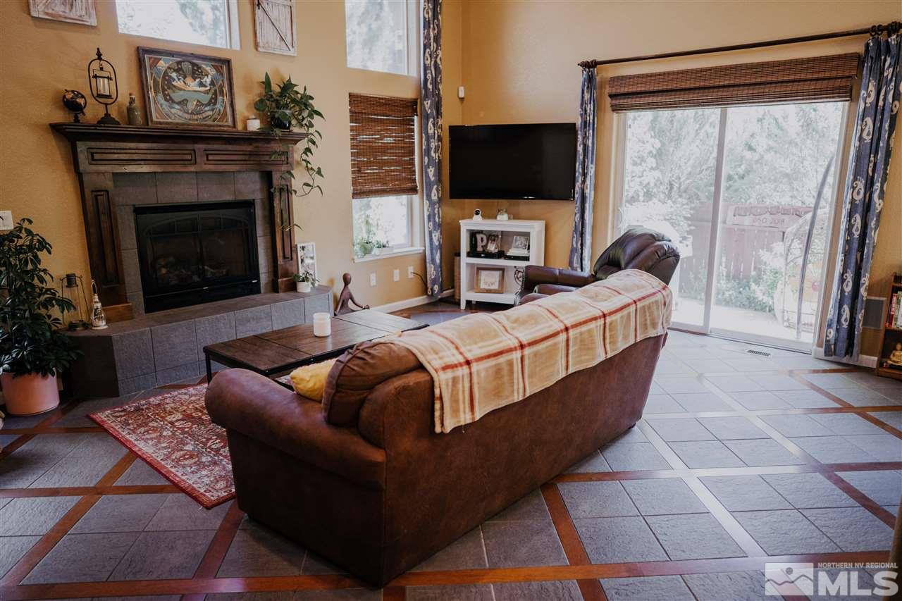 1021 Floral Ridge Way Sparks, NV 89436 - Photo 8 of 25 Photo 8