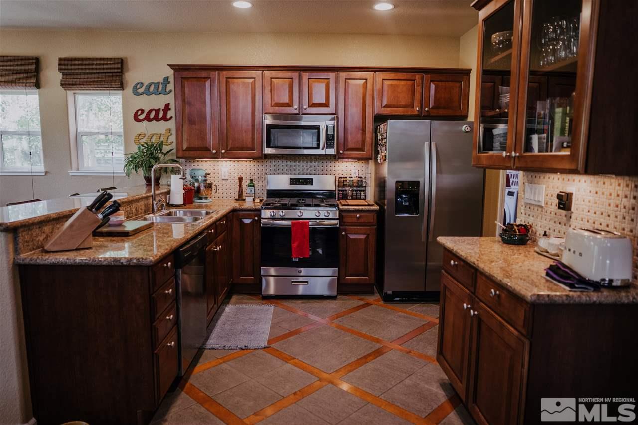 1021 Floral Ridge Way Sparks, NV 89436 - Photo 9 of 25 Photo 9