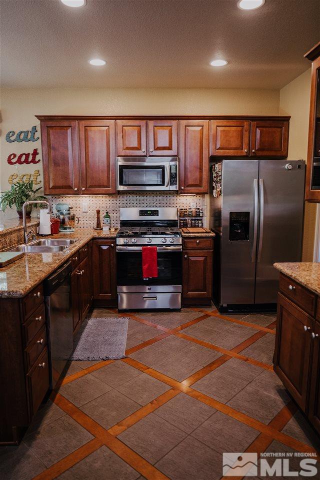 1021 Floral Ridge Way Sparks, NV 89436 - Photo 10 of 25 Photo 10