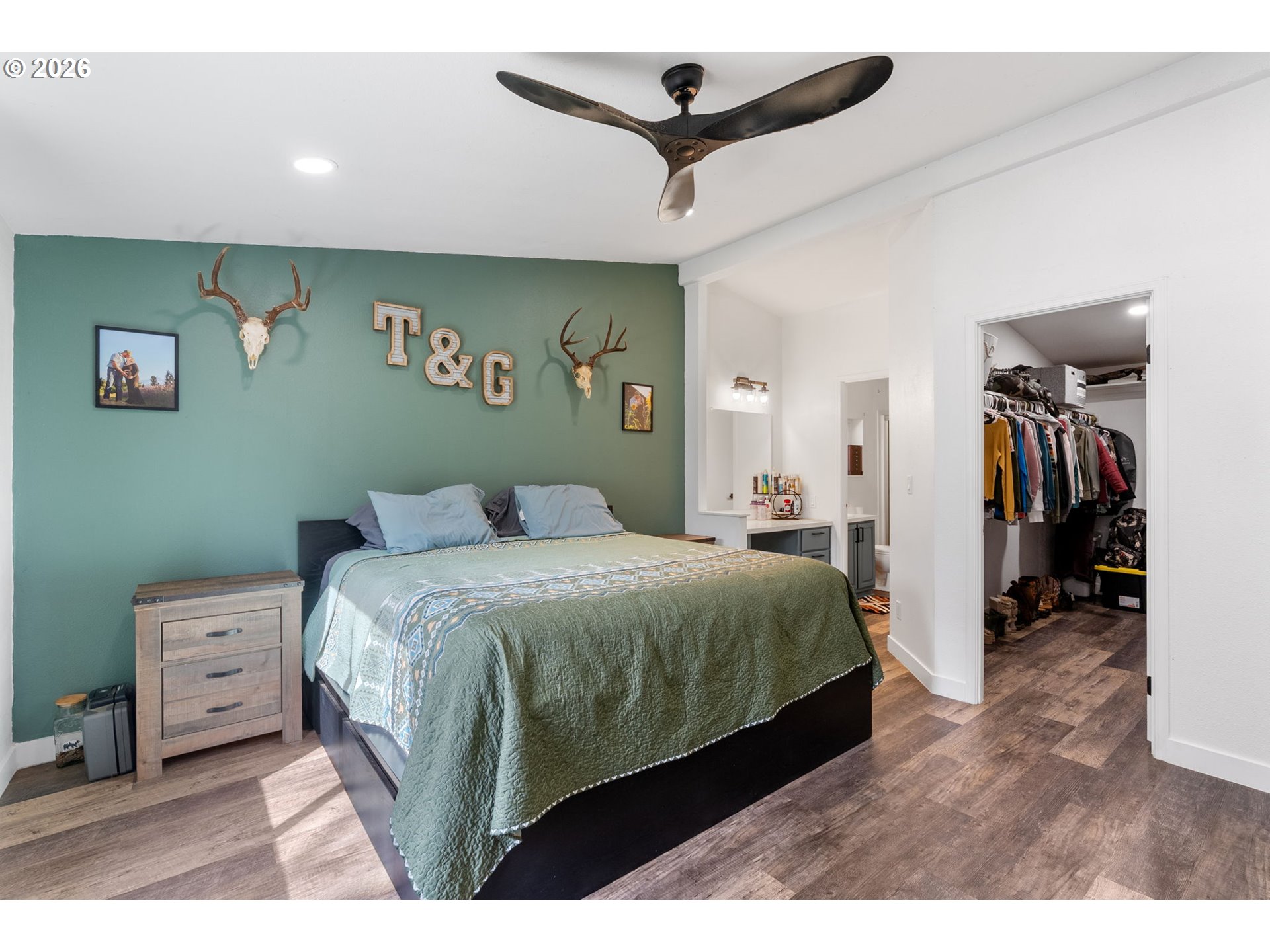 152 Estabrook Loop Carson, WA 98610 - Photo 17 of 45