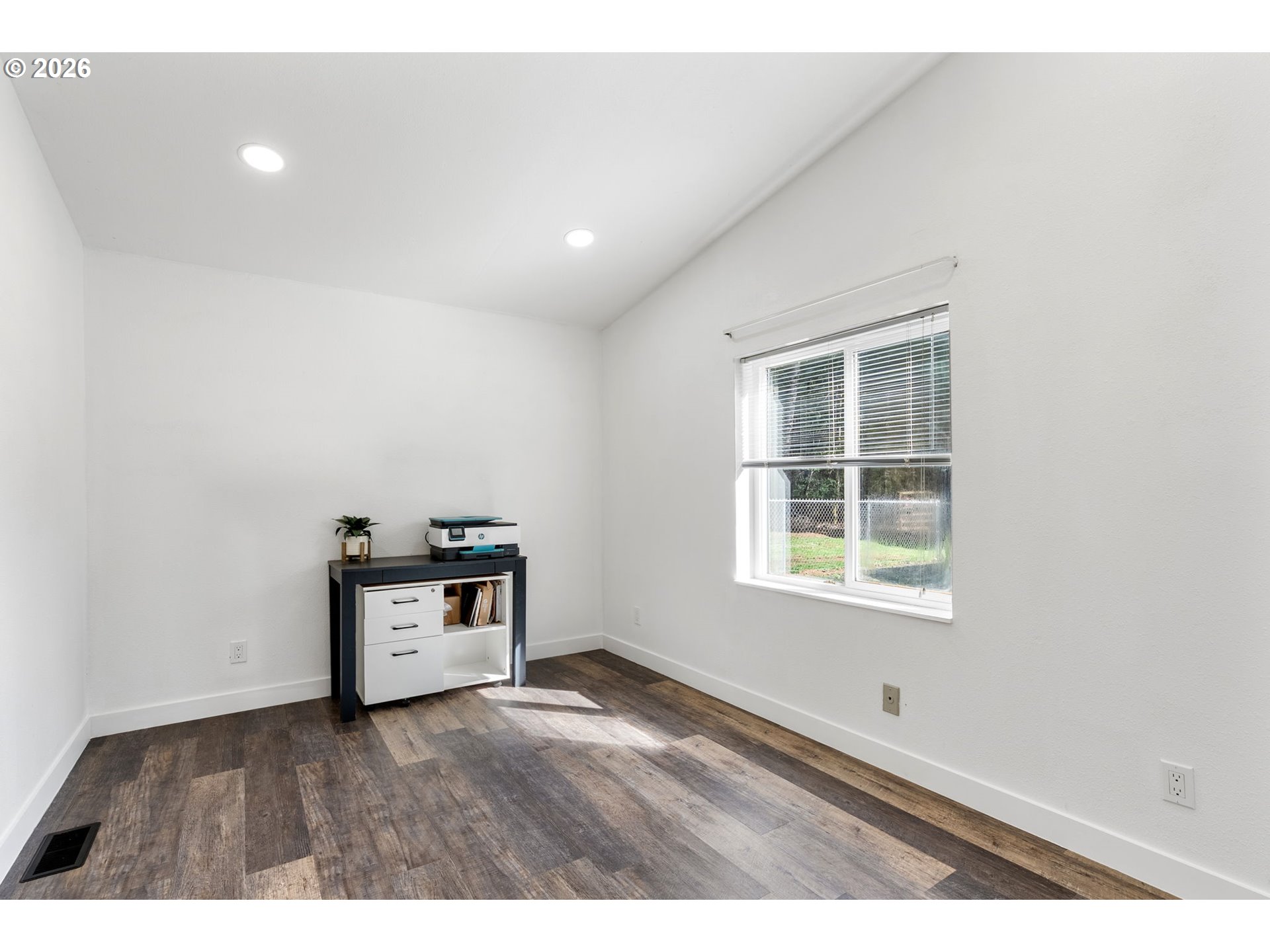 152 Estabrook Loop Carson, WA 98610 - Photo 22 of 45