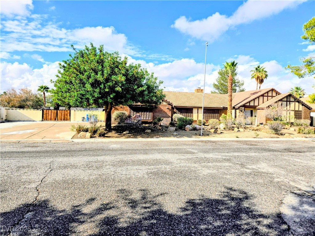 3159 Tonyram Circle Las Vegas, NV 89146 - Photo 2 of 67