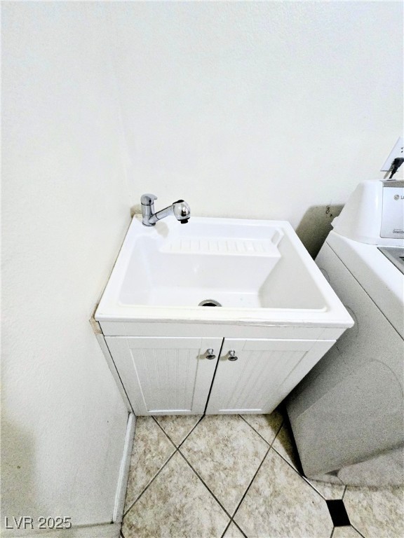 3159 Tonyram Circle Las Vegas, NV 89146 - Photo 50 of 67 5th Bedroom