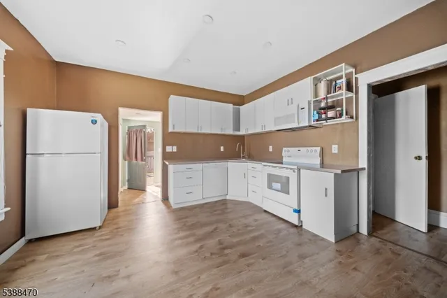 $339,000 | 760 High Street, Alpha, NJ 08865