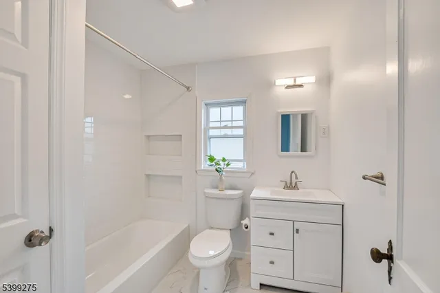 $3,950 | 364 Brightwood Avenue, Westfield, NJ 07090