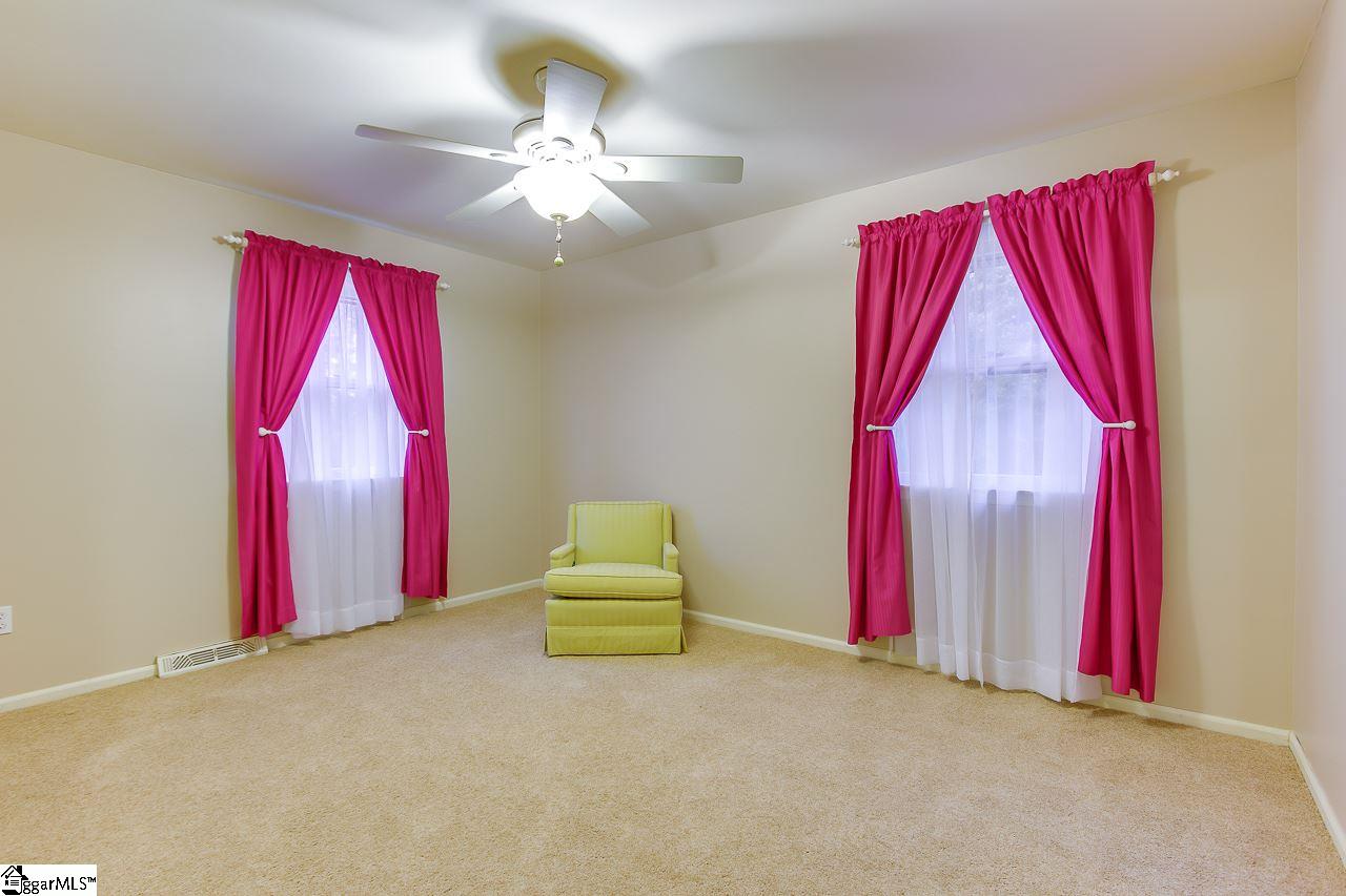 220 Richland Point Road Anderson, SC 29626 - Photo 22 of 36 Gallery Image 22