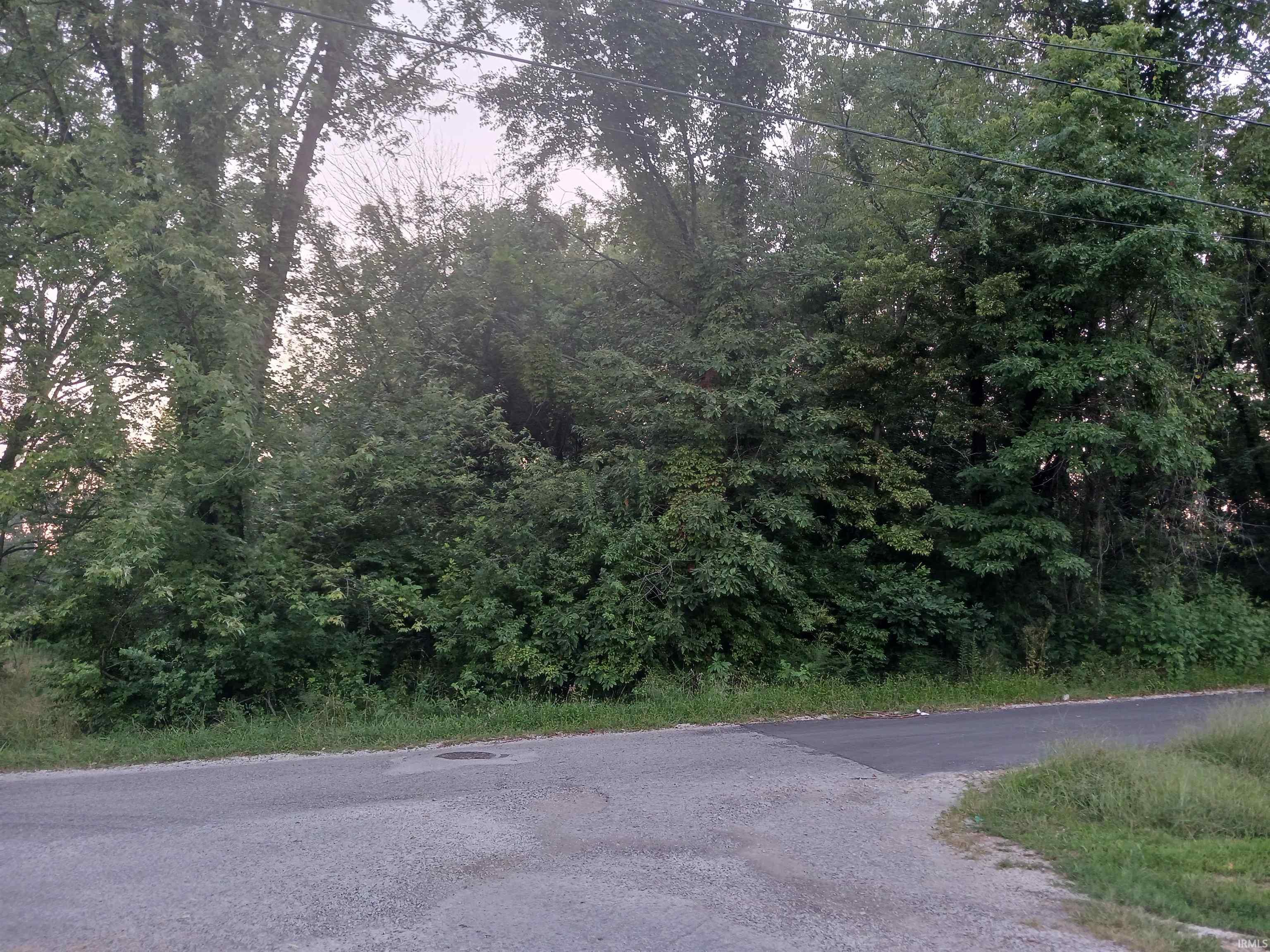 700 Boston Street Bicknell, IN 47512 - Photo 2 of 5