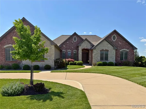 $1,200,000 | 347 Stonewall Drive, Eureka, MO 63025
