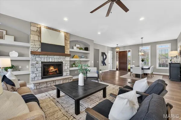 $1,200,000 | 347 Stonewall Drive, Eureka, MO 63025